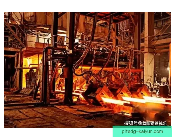 欧本边路速度助力球队冲击胜利新高峰，表现亮眼成冲击力关键。