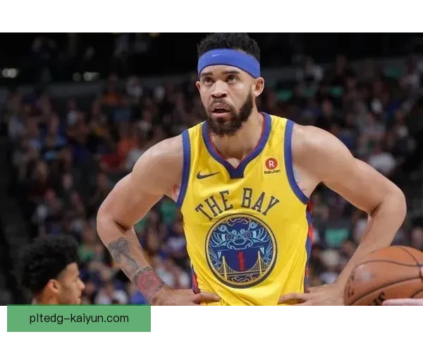 诺伊尔本赛季表现稳健，对球队防守体系影响显著